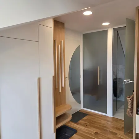 Stit Deluxe شقة *